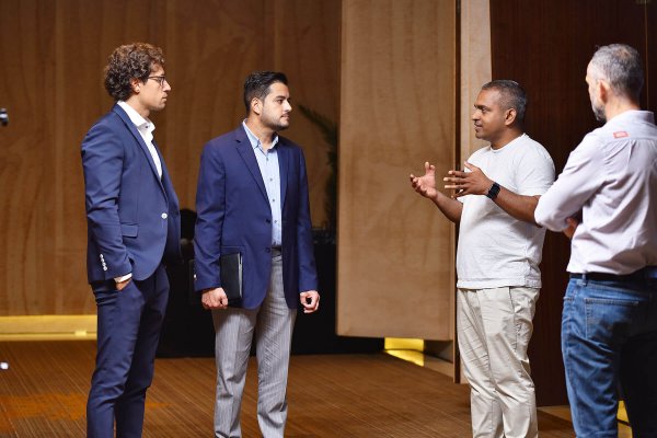artificial-intelligence-smartcow-dubai-emirates-3